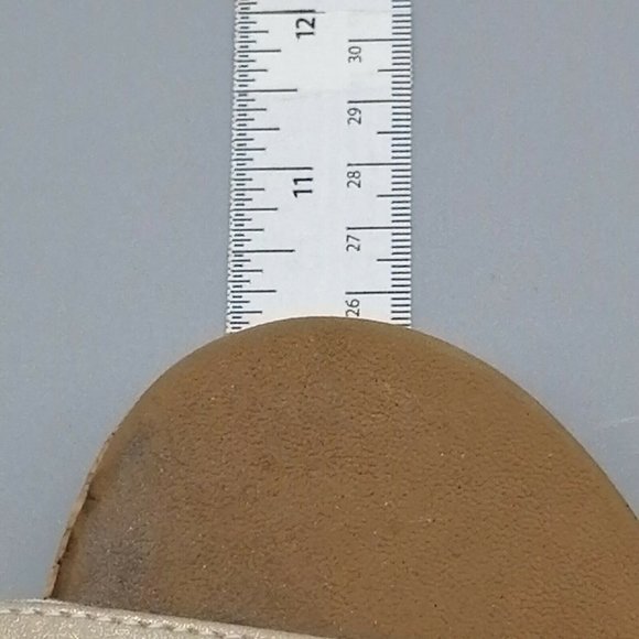 Maurices Womens Felicity Wedge Heel Ankle Strap Sandal Cushioned Gold Sz 7 - Picture 5 of 9